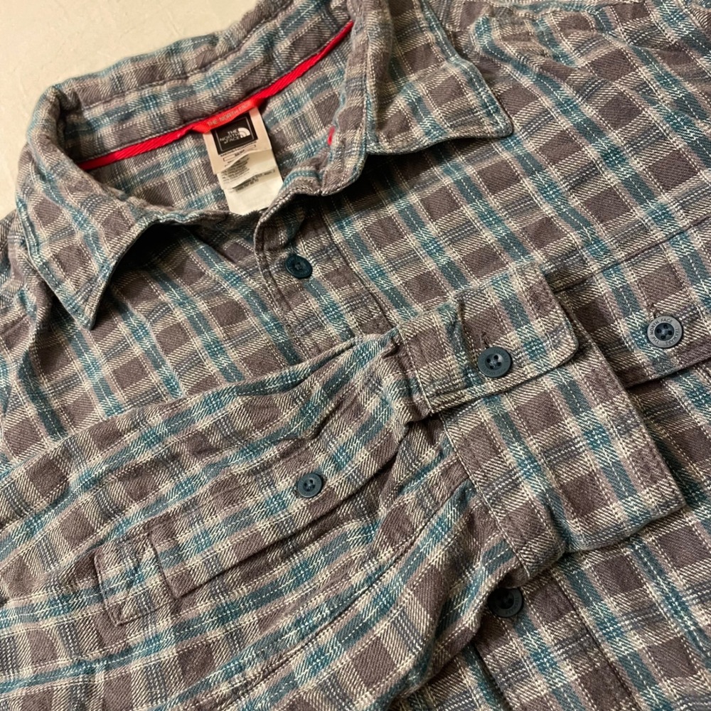 The North‎ Face Mens Medium Plaid Flannel Shirt Button Up Long Sleeve Outdoors